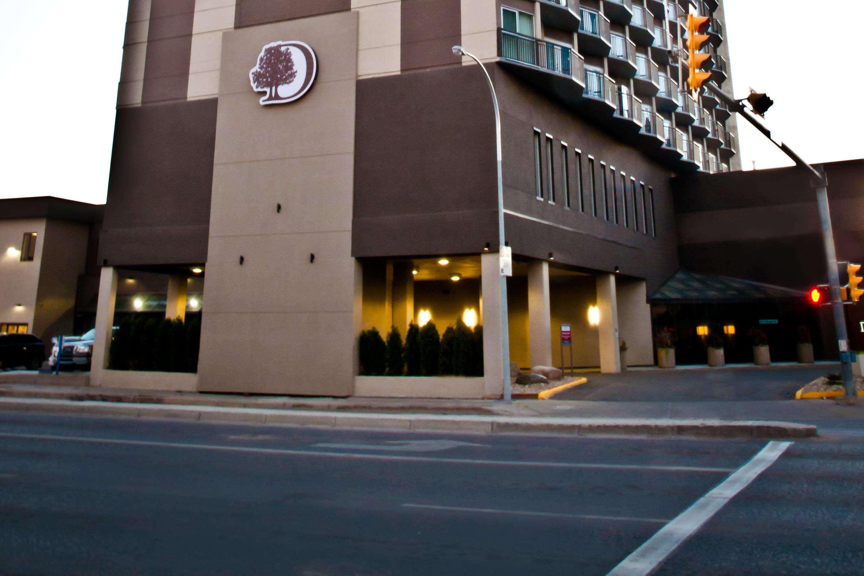 Doubletree By Hilton Hotel & Conference Centre Regina Exterior foto